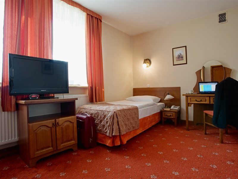 Regent 3* Краків